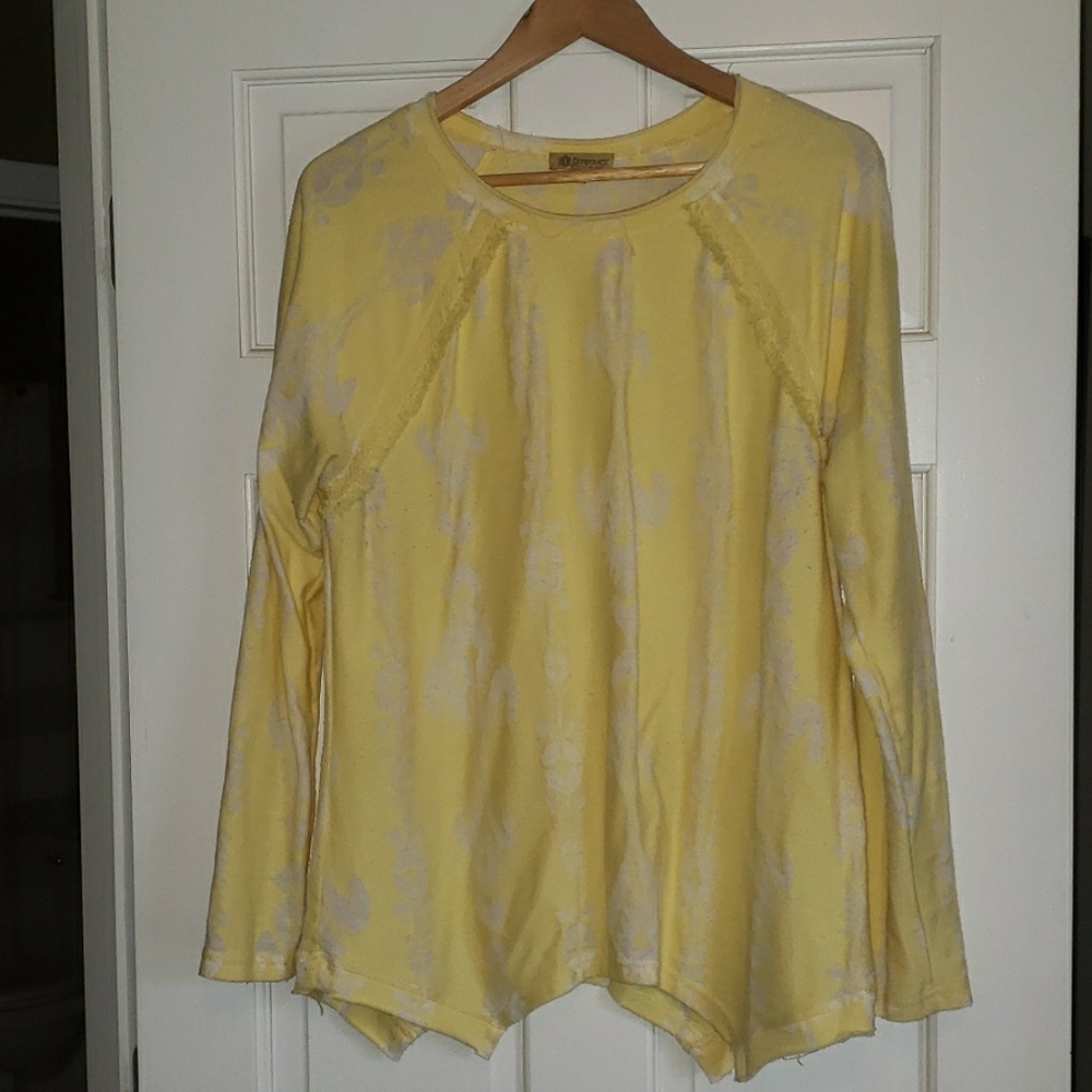 Yellow sweater